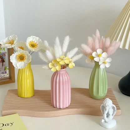 Petits Vases Colorés